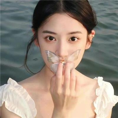 艾菲·格蕾